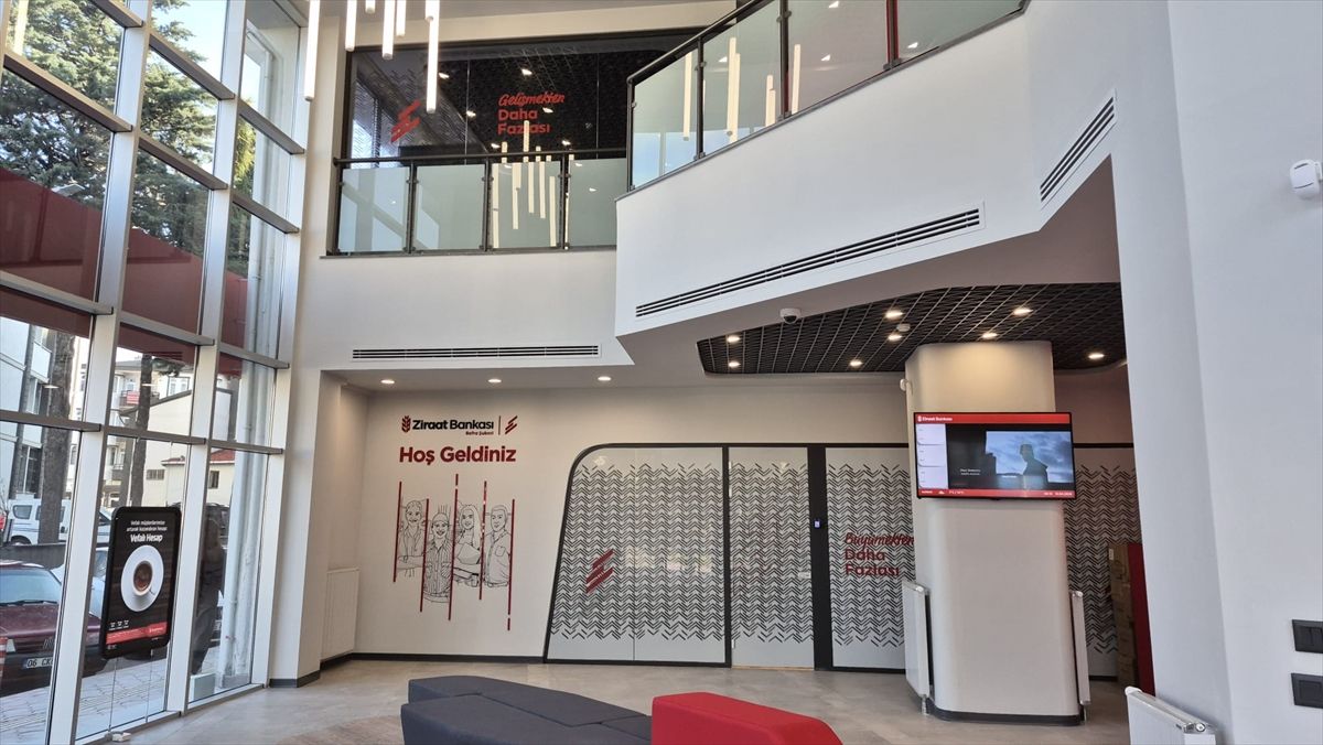 Asya Borsaları, Hürmüz Boğazı Abluka Tartışmalarıyla Olumsuz Seyir İzliyor