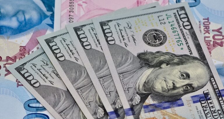 ekonomistlerin-mart-cari-acik-beklentisi-95-milyar-dolari-asti-zKKLniEe