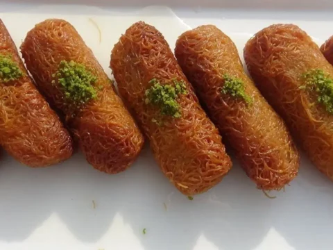 Disi citir ici ceviz dolu serbeti tam ceken kadayif dolmasi tarifi utHnl3dJ
